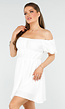 Stijlvolle Off-Shoulder Witte Jurk met Veel Stretch