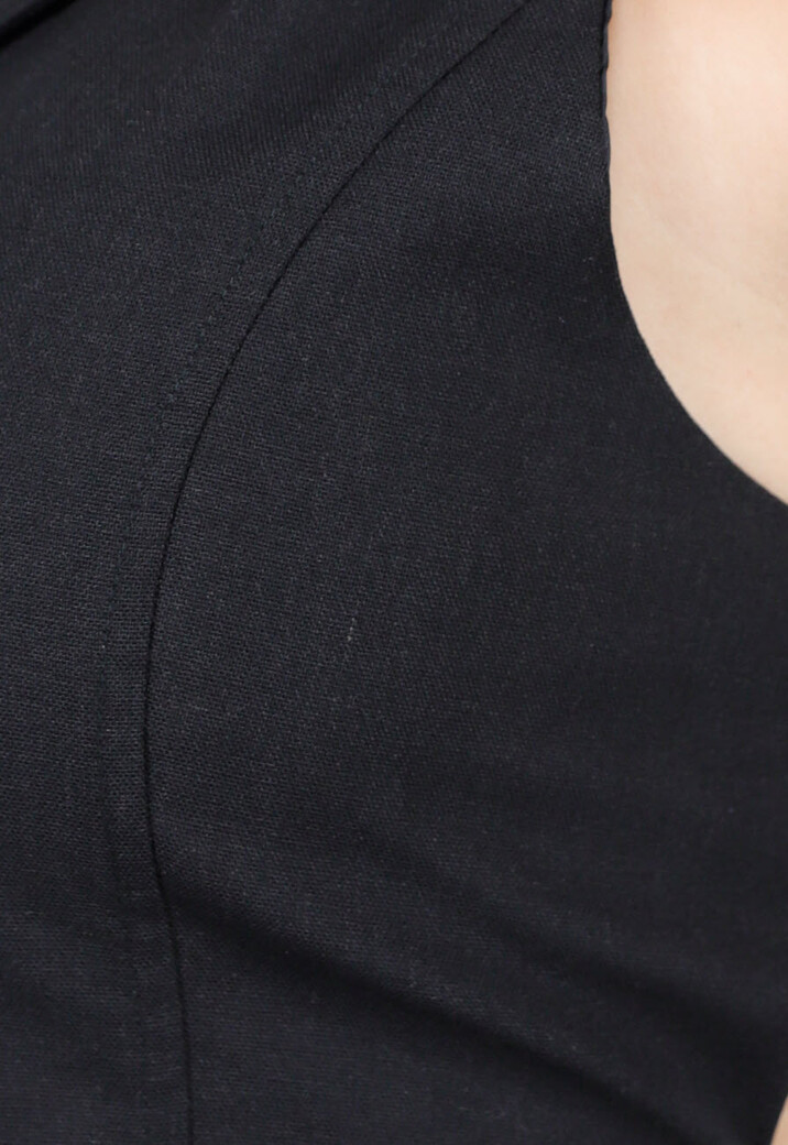 Getailleerd Zwart Gilet met Knopen en Strik Achterkant