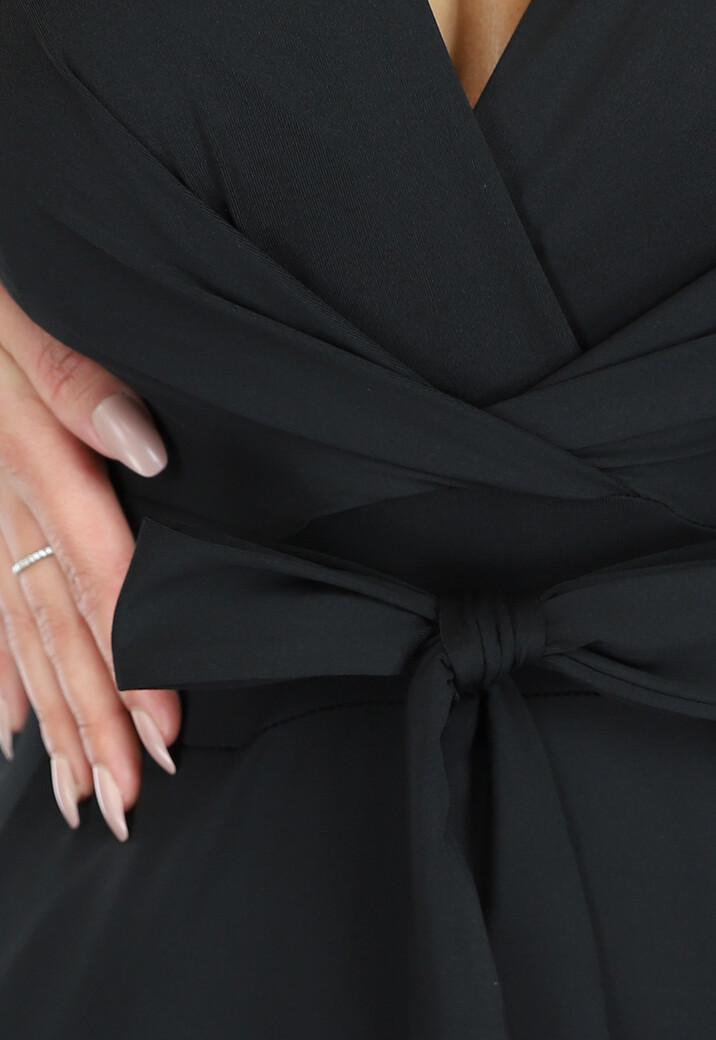 Zwarte Jumpsuit met Wijde Pijpen en Tailleband