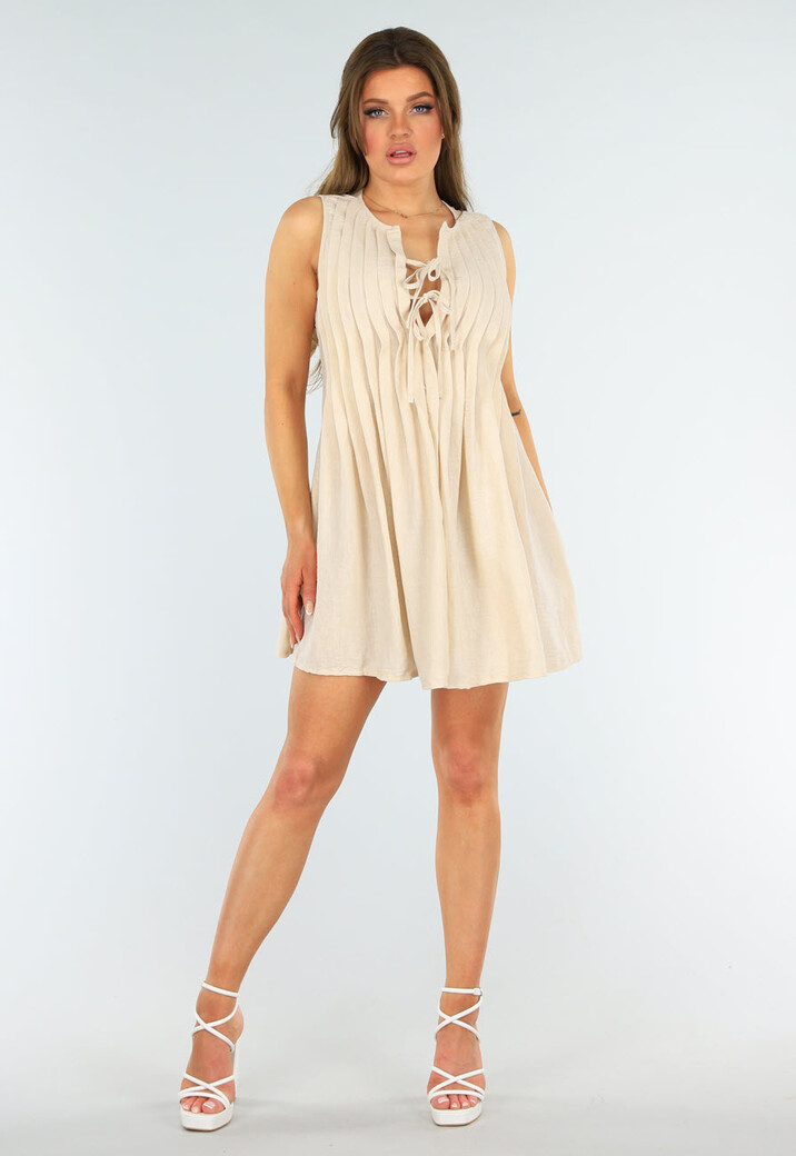 Geplooid Beige Jurkje met Striksluiting  en Losse Fit