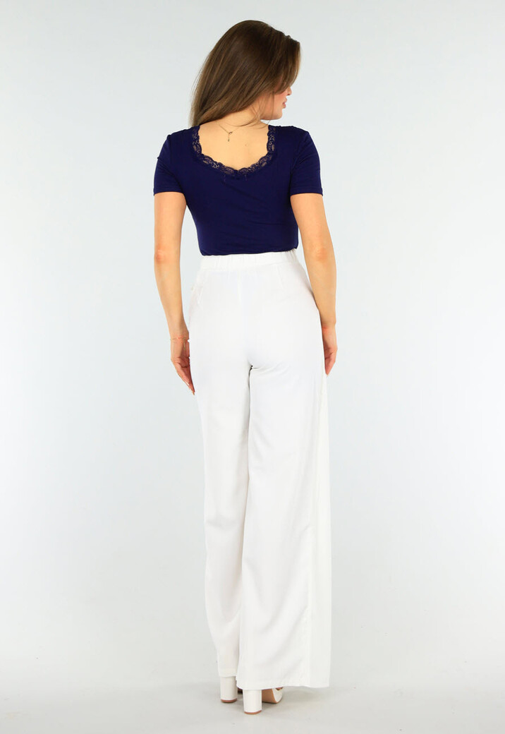 Donkerblauwe Stretch Top met Kanten Randje Ronde Hals