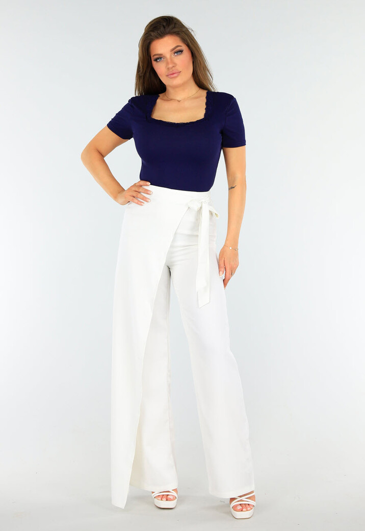 Donkerblauwe Stretch Top met Kanten Randje Ronde Hals