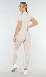 Beige Sportset met Cargozakken en Scrunch