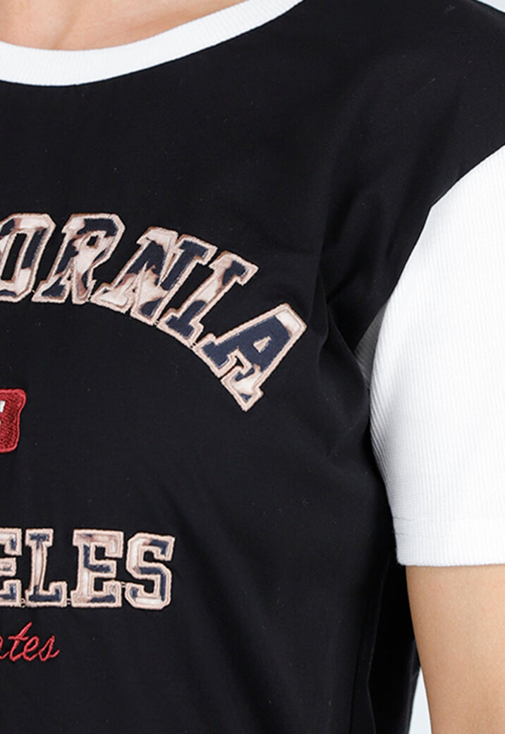Zwart-Witte Oversized T-Shirt Dress met California Los Angeles Tekst