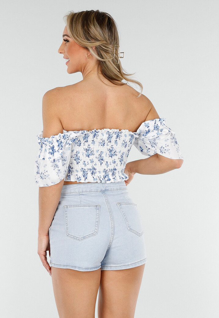 Witte Crop Top met Bloemetjesprint en Gesmockte Stretchstof en Ruffle Mouwen