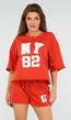Rood Varsity Setje met T-Shirt en Korte Broek in Sportieve Stijl