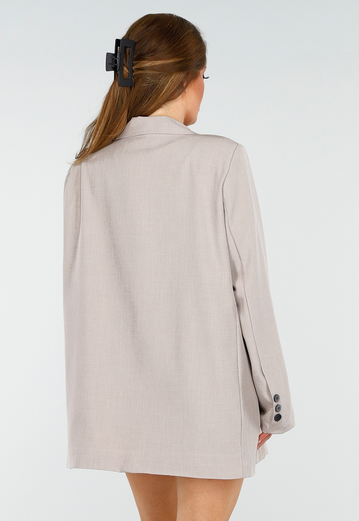 Beige Oversized Blazer met Knoopsluiting, Schoudervulling en Klepzakken