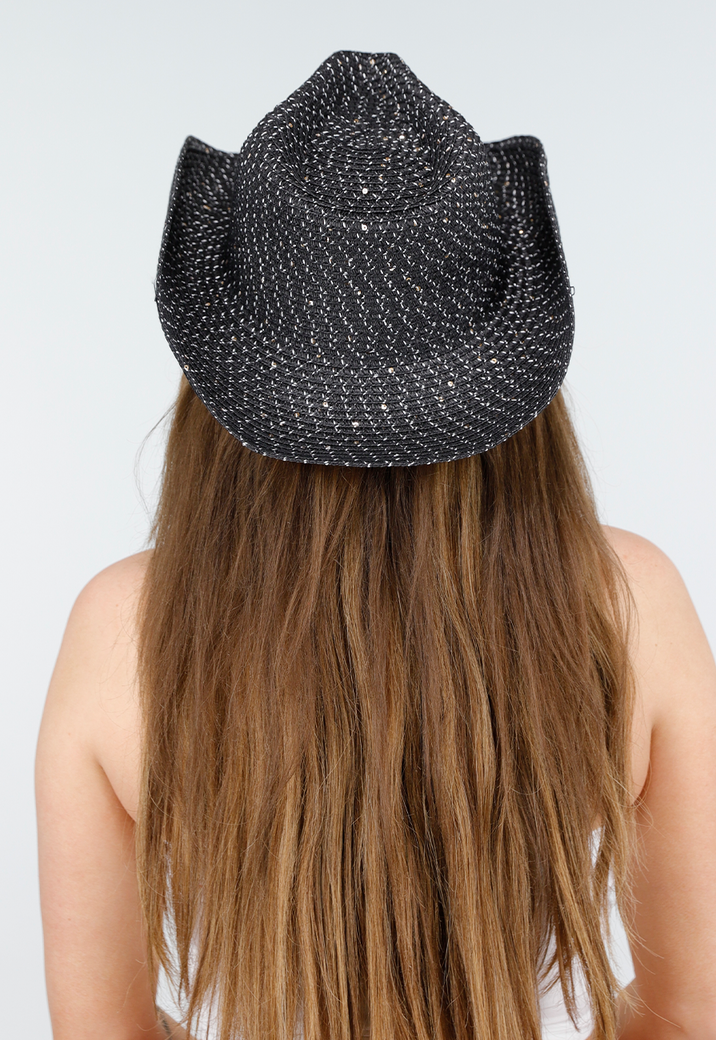 Zomerhoed in Zwart met Goudkleurige Draad en Pailletten in Gevlochten Structuur