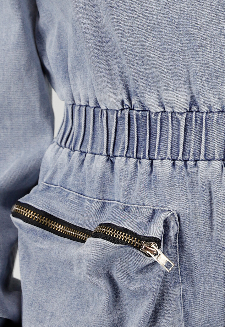 Blauwe Denim Stretch Off Schoulder Playsuit met Tailleband en Zakken met Ritssluiting