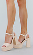 Beige Dames Sandalen van Faux Leer met Verhoogde Zool en Zilveren Gesp