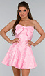 Elegante Roze Strapless Jurk met Strik