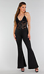 Zwarte Jumpsuit met Kanten Haltertop, V-Hals en Flared Pijpen