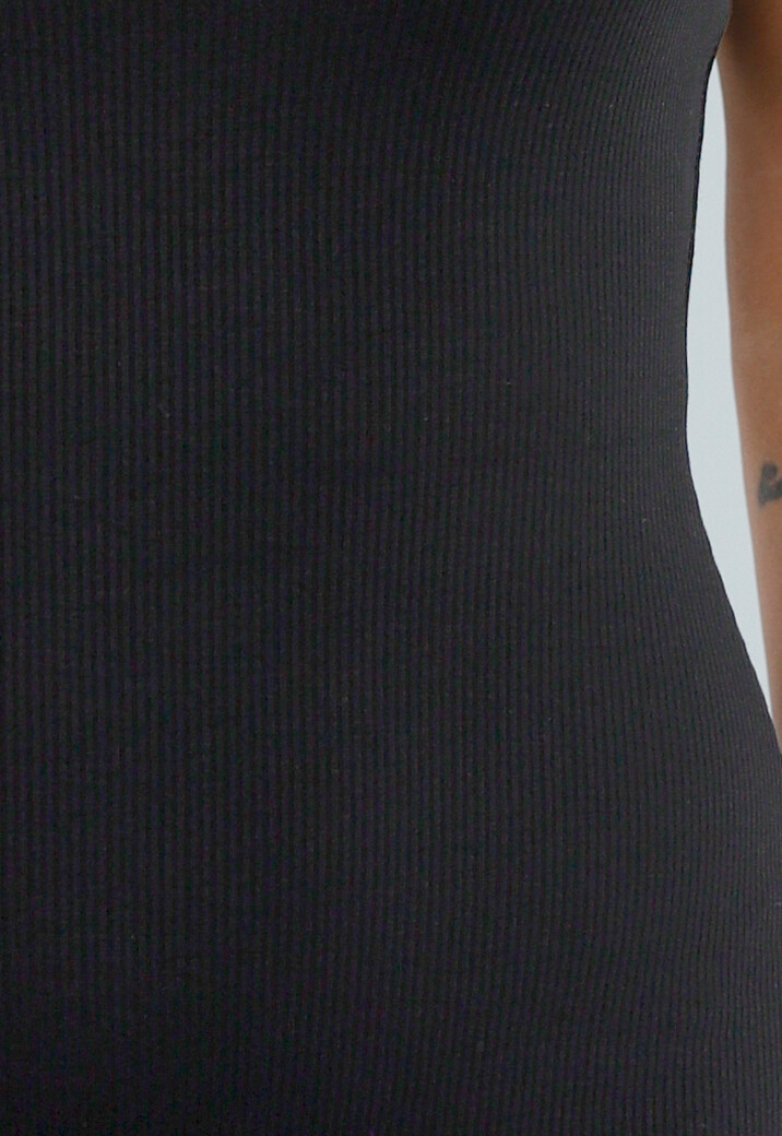 Zwarte Rib Playsuit met Stretch en Rechte Halslijn