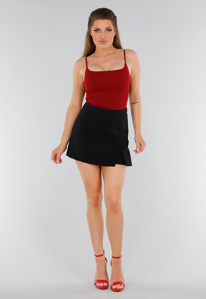 Rood Hemdtopje met Stretch, Cups en Vierkante Hals