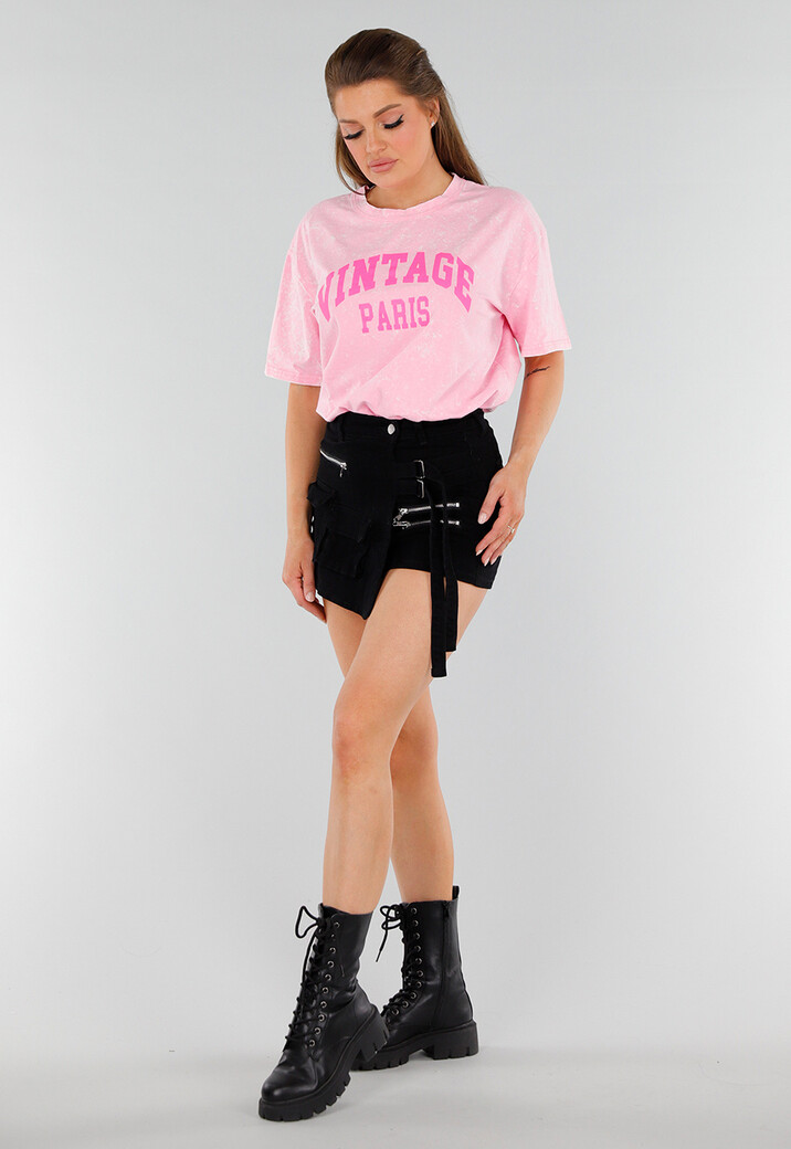 Lichtroze Stretch T-Shirt met Neon Roze Print en Oversized Fit