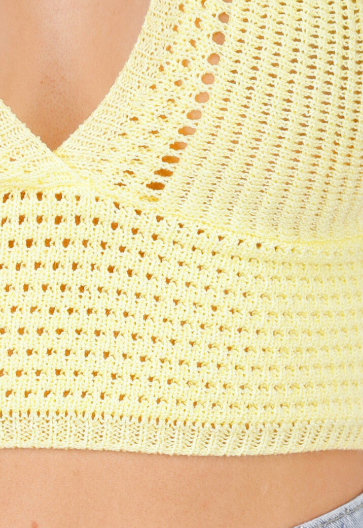 Butteryellow Gehaakte Haltertop met Stretch en Cropped Pasvorm