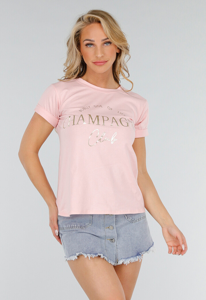 Lichtroze T-Shirt met Gouden Champagne Club Print