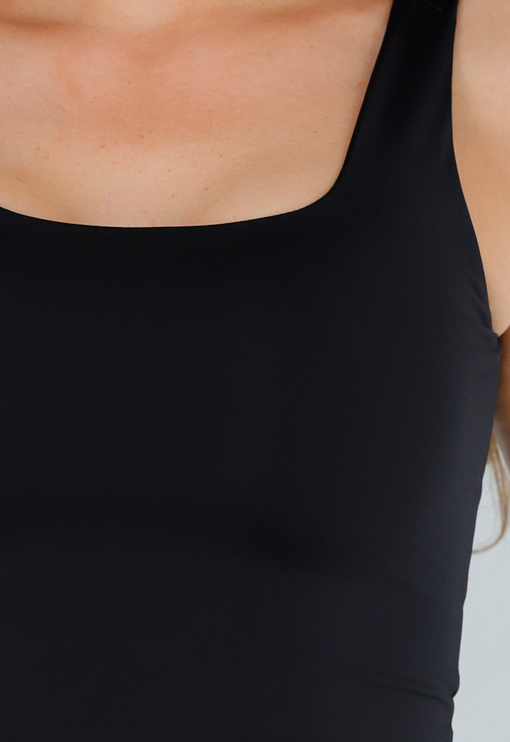 Zwarte Slim Fit Top met Vierkante Hals en Brede Bandjes