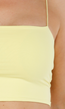 Butter Yellow Stretch Croptop met Spaghettibandjes en Voering