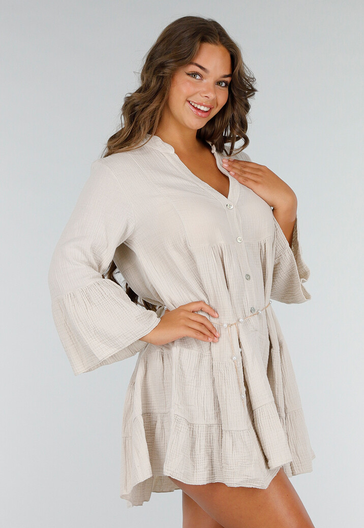 Beige Linnenlook Katoenen Jurk met A-lijn, Ruches en Knoopsluiting