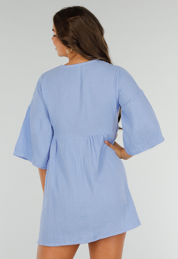 Lichtblauwe Jurk met Diepe V-hals en Losse Pasvorm