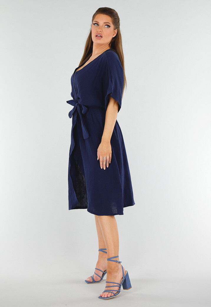Donkerblauwe Linnenlook Jurk met Ceintuur en Overslag V-Hals