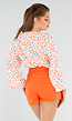 Witte Blouse met Oranje Bloemenprint en Striksluiting Voor