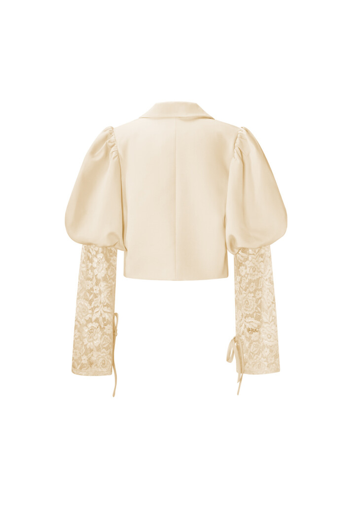 Beige Cropped Blazer met Kanten Mouwen en Pofschouders