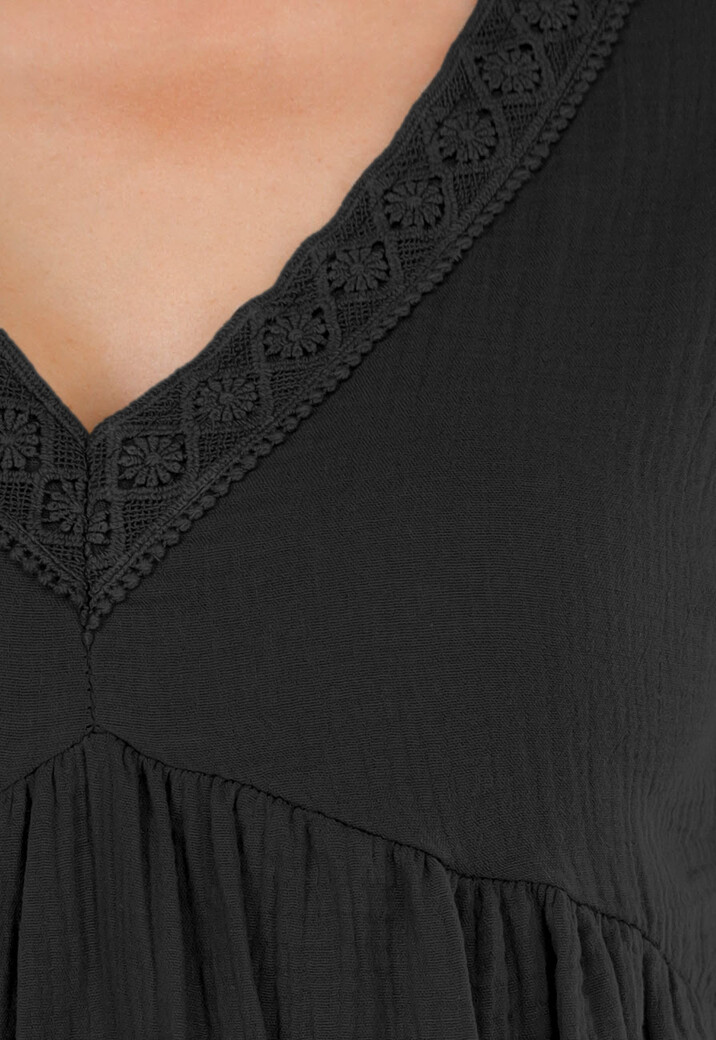 Zwarte Jurk met Borduur V-Hals en Losvallende A-Lijn Pasvorm