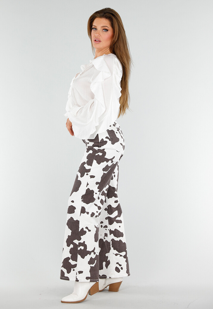 Witte Blouse met Volants en Losvallende Ballonmouwen