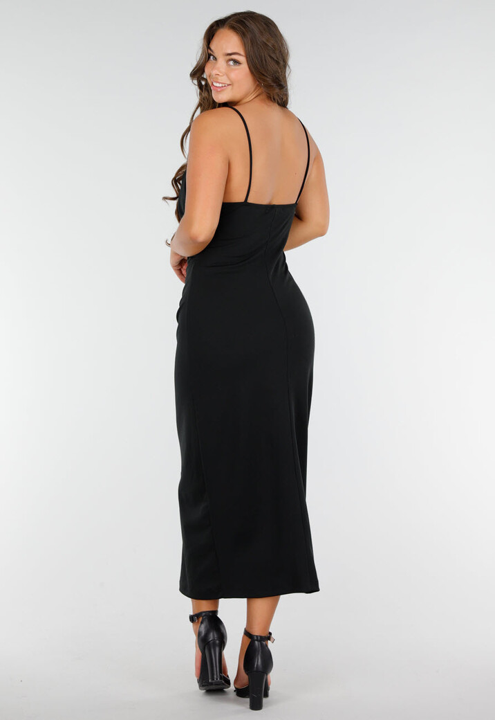 Zwarte Stretch Jurk Met Spaghettibandjes en Watervalhals