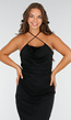 Zwarte Stretch Jurk Met Spaghettibandjes en Watervalhals