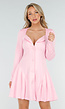 Lichtroze Stretch Jurk met Knopen, Vierkante Hals en Plooien