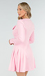 Lichtroze Stretch Jurk met Knopen, Vierkante Hals en Plooien