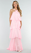 Lichtroze Lange Jurk met Ruches en Bloemdetail op de Halslijn