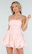 Lichtroze Strapless Jurk met Ballonrok en Afneembare Strik