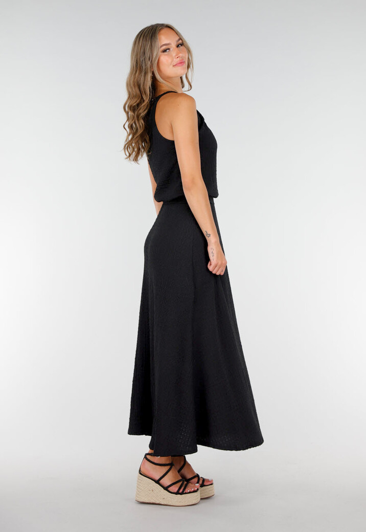 Zwarte Maxi Set met Hooggesloten Top en Stretch