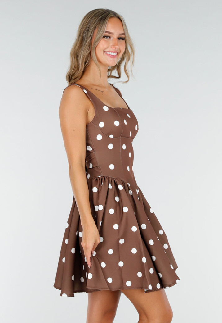 Bruine Retro Jurk met Witte Polkadots en Strik