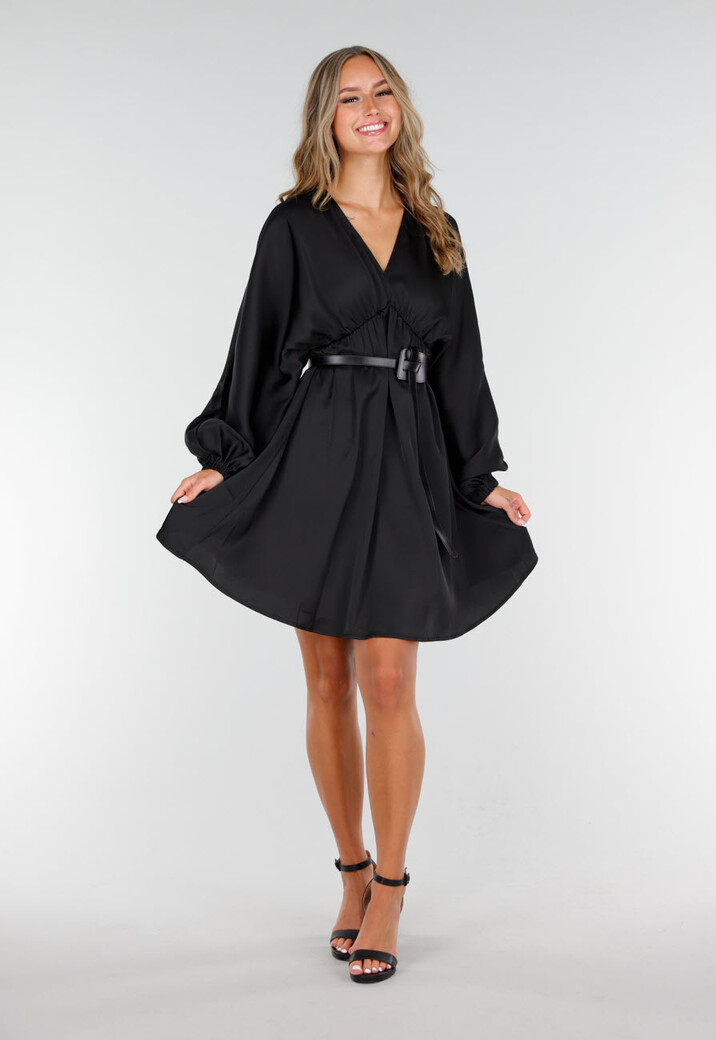 Zwarte Satijnen Longsleeve Skater Jurk