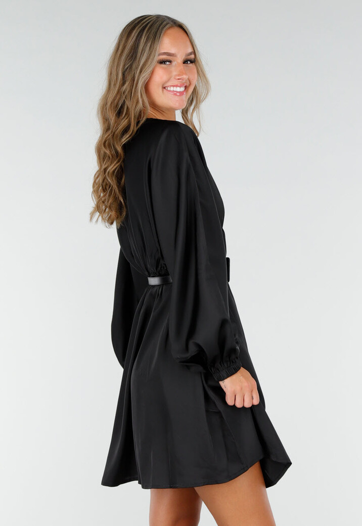 Zwarte Satijnen Longsleeve Skater Jurk