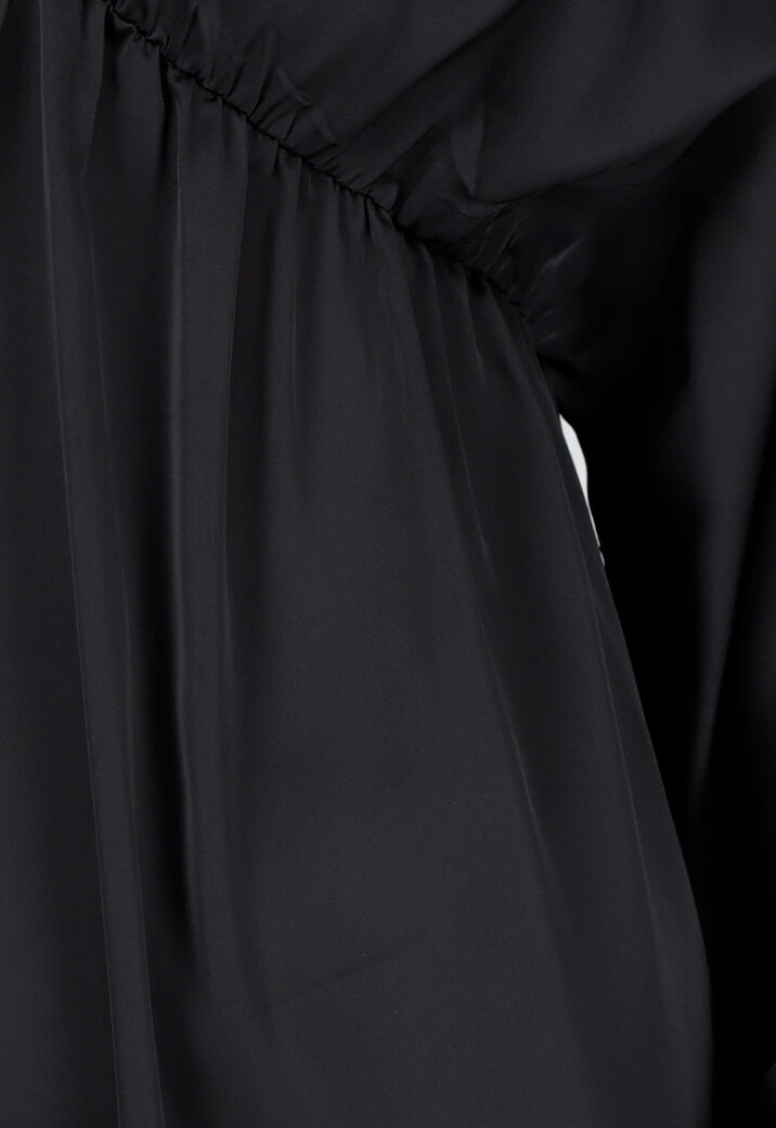 Zwarte Satijnen Longsleeve Skater Jurk