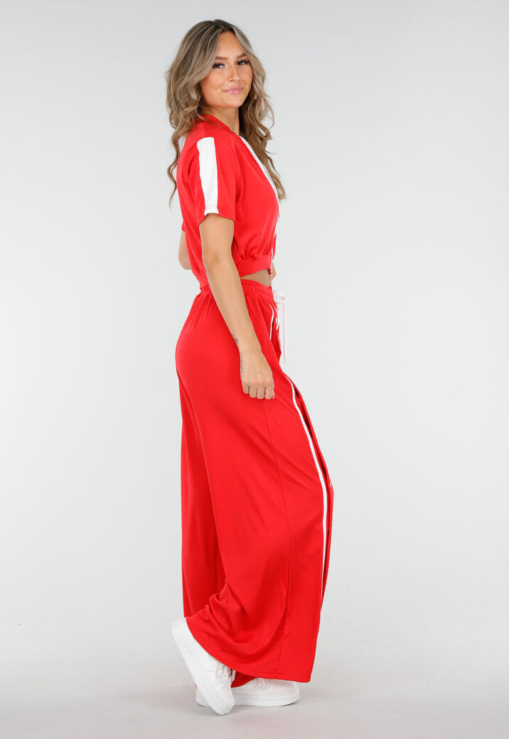 Rode Two-Piece Set met Vestje en Wijde Pijpen