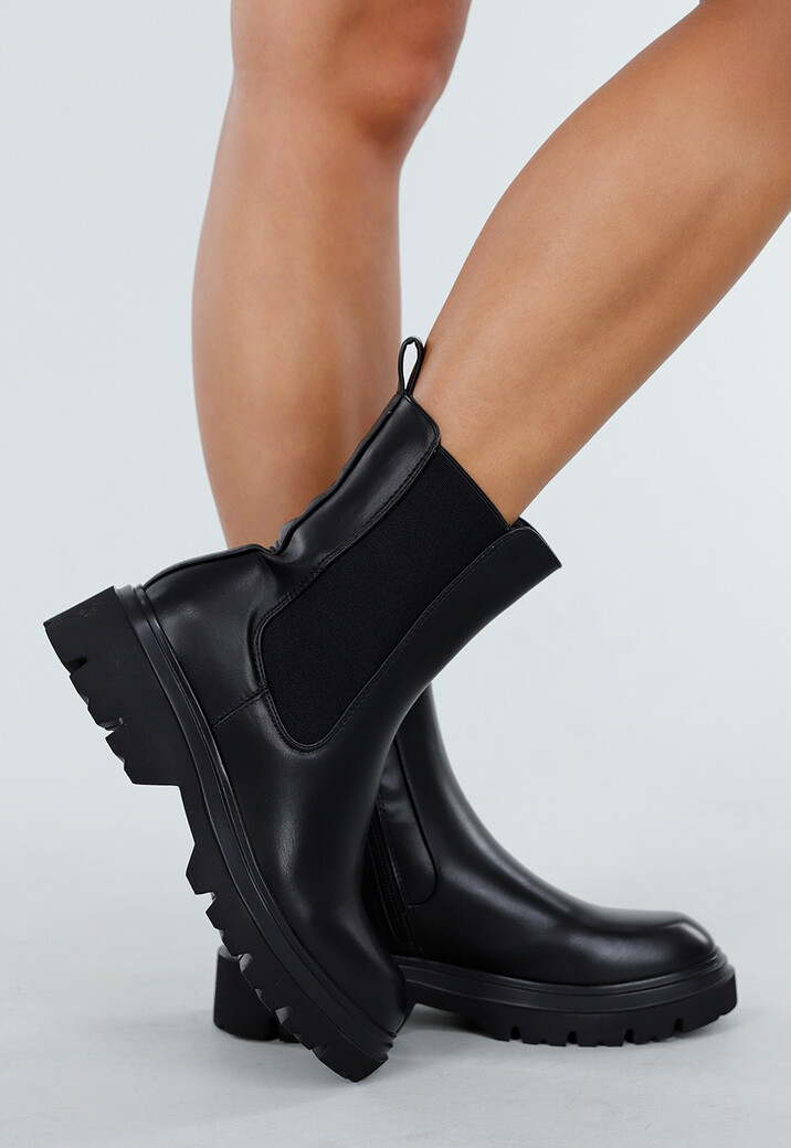 Zwarte Lederlook Enkelboots met Chunky Zool en Zijrits