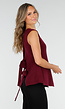 Bordeaux Mouwloze Top met Goudkleurige Knopen en Strik