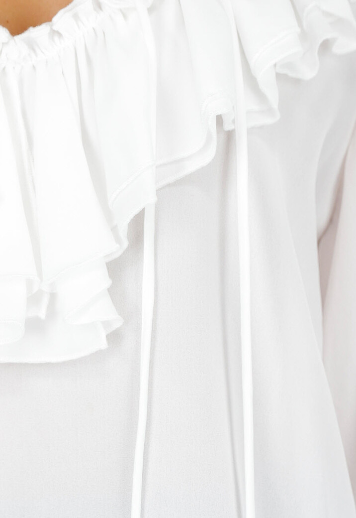 Witte Blouse met Ruches en Vetersluiting bij de Hals