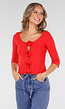 Rode Rib Top met Roosknopen en Driekwart Mouwen