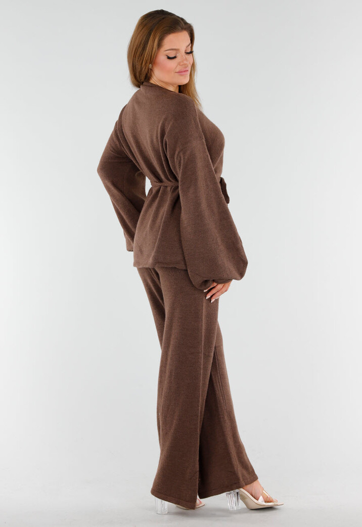 Bruine Gebreide Set met Overslag Top en Wijde Broek