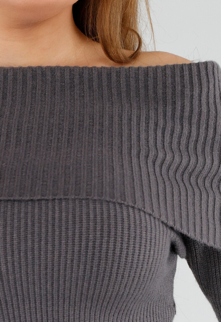 Grijze Off Shoulder Gebreide Trui met Uitlopende Mouwen