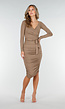 Taupe Jurk met Overslag, Ruches en Stretch