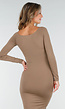 Taupe Jurk met Overslag, Ruches en Stretch